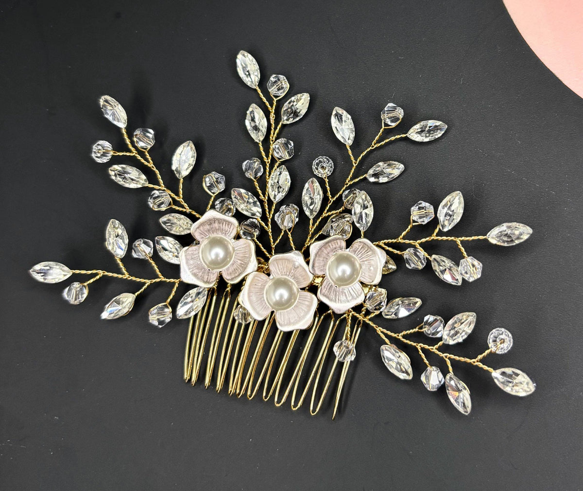 Floral Bridal Hair Comb: Swarovski Pearl & Crystal Wedding Hairpiece