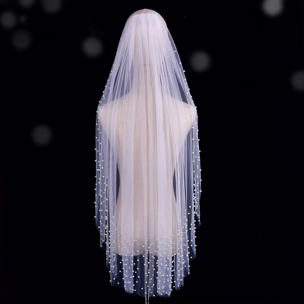 Pearl Edged Tulle Fingertip Veil: Short Bridal Veil with Comb