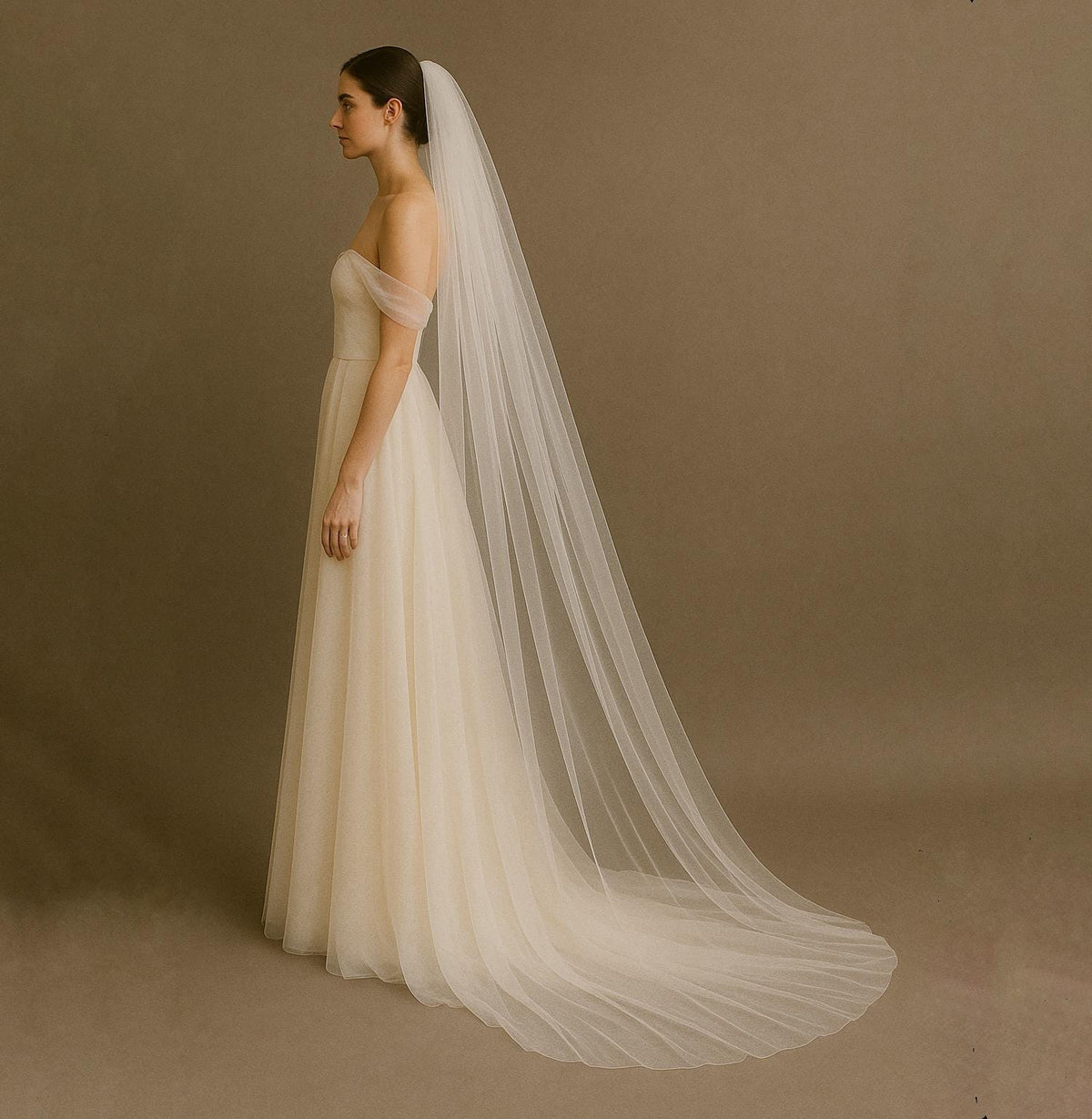 Handmade Tulle Wedding Veil: Chapel, Floor, Fingertip Length